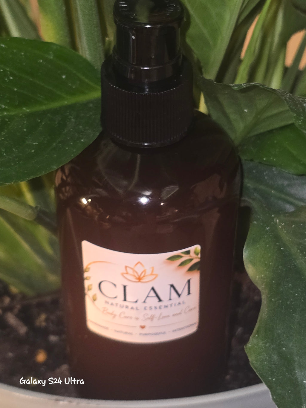 CLAM Body Oil glaze