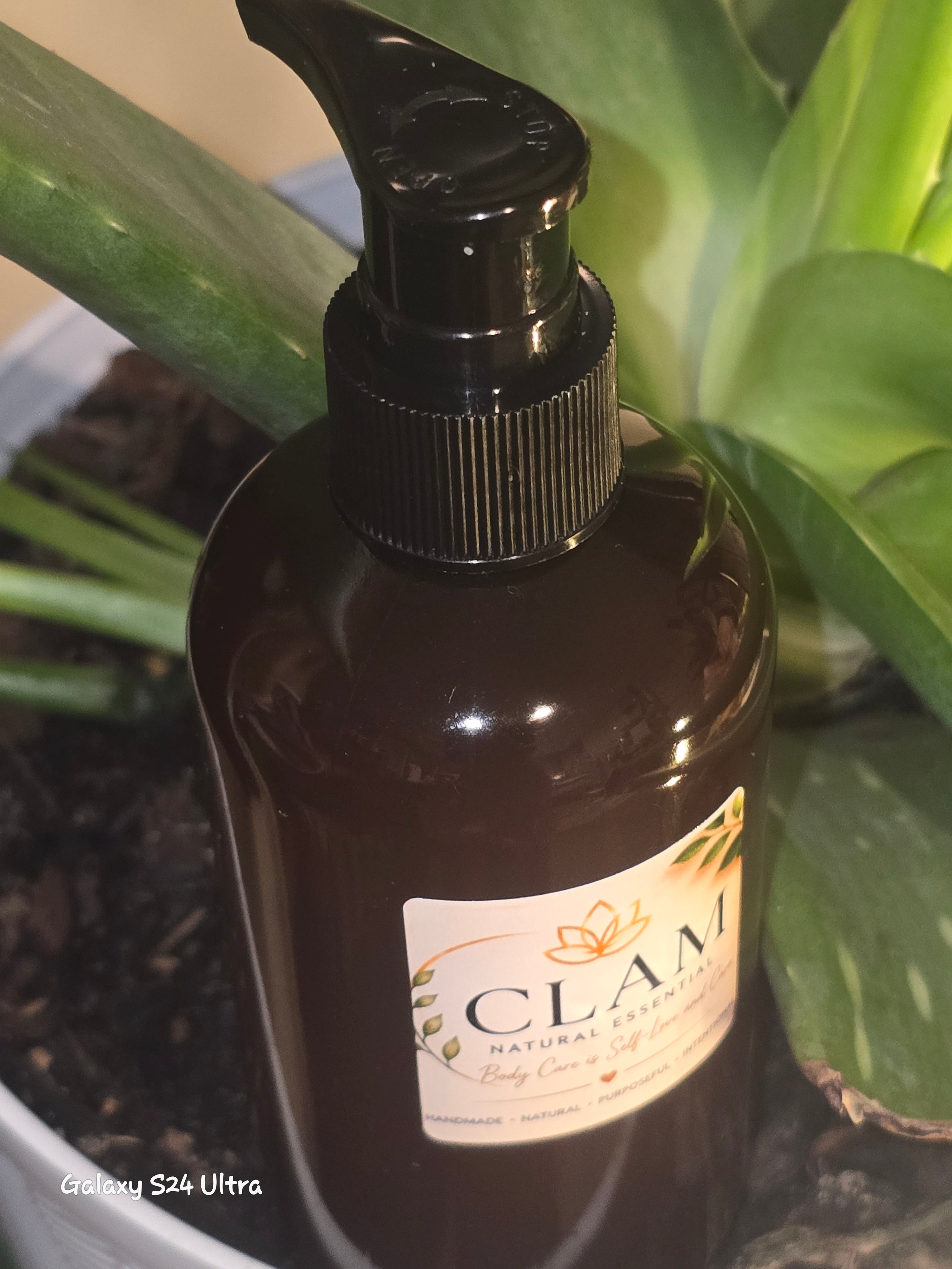 CLAM Body Oil glaze